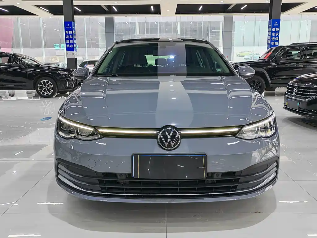 Volkswagen Golf — миниатюра 2