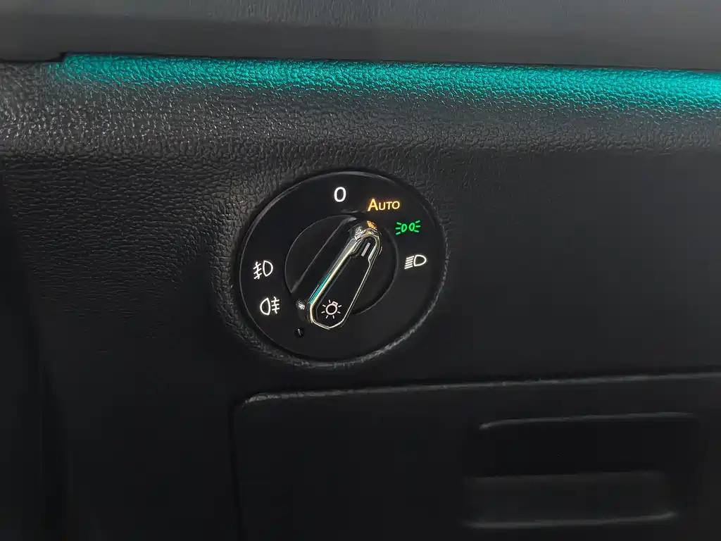Volkswagen Sagitar 2020 280TSI DSG Comfort VI