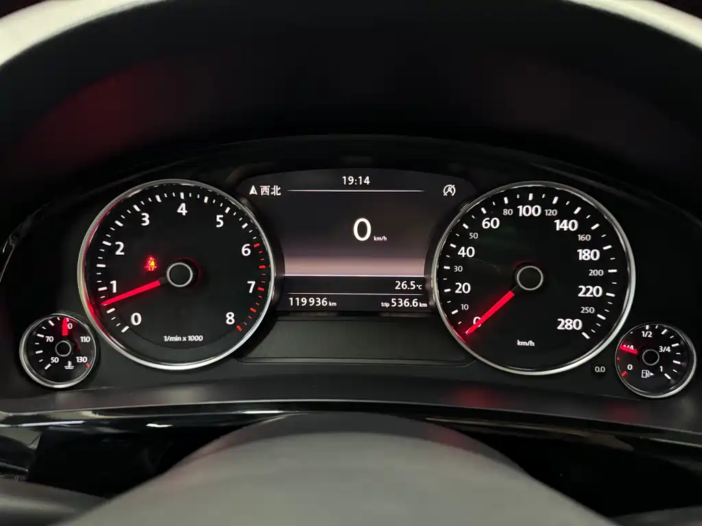 Volkswagen Touareg — миниатюра 8