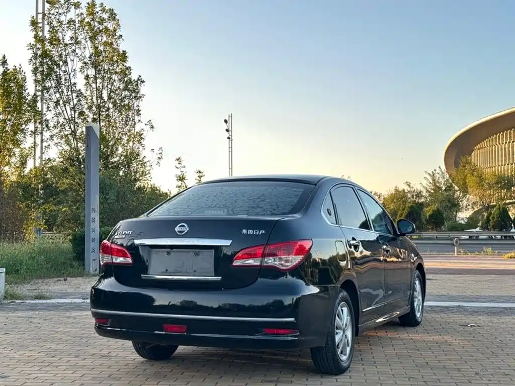 Nissan Sylphy — миниатюра 4