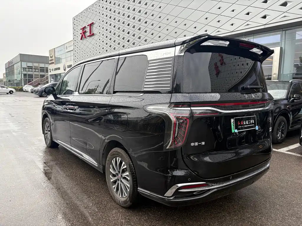 Hongqi Hongqi HQ9 PHEV — миниатюра 3