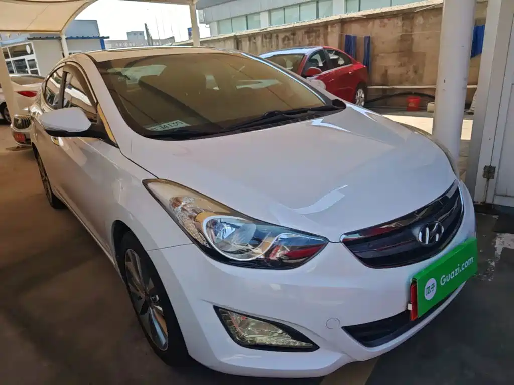 Hyundai Elantra Langdong — миниатюра 4