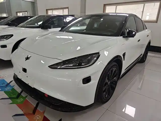 ARCFOX Alpha S 2022
