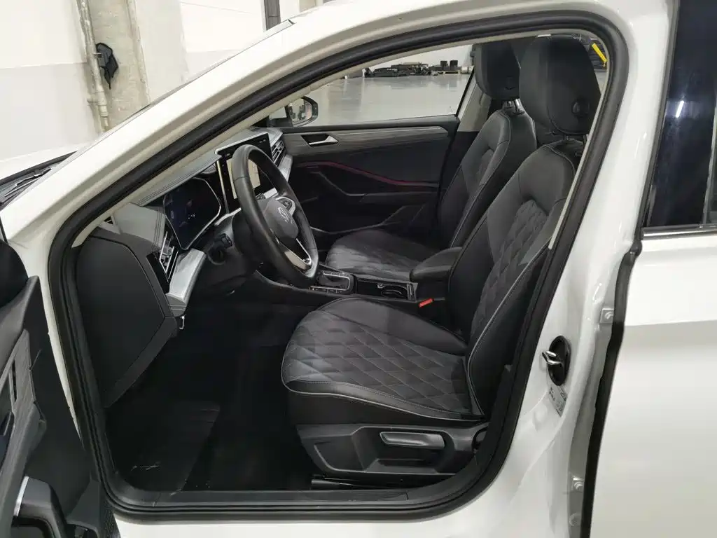 Volkswagen Sagitar — миниатюра 10