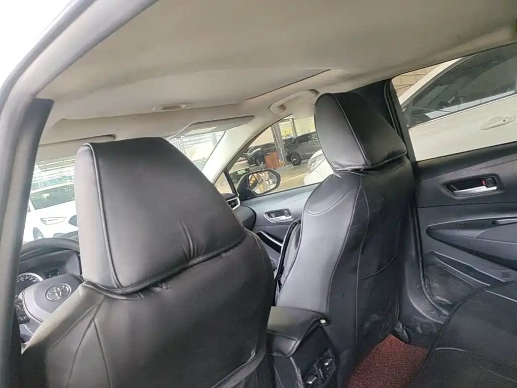 Toyota Corolla — миниатюра 18