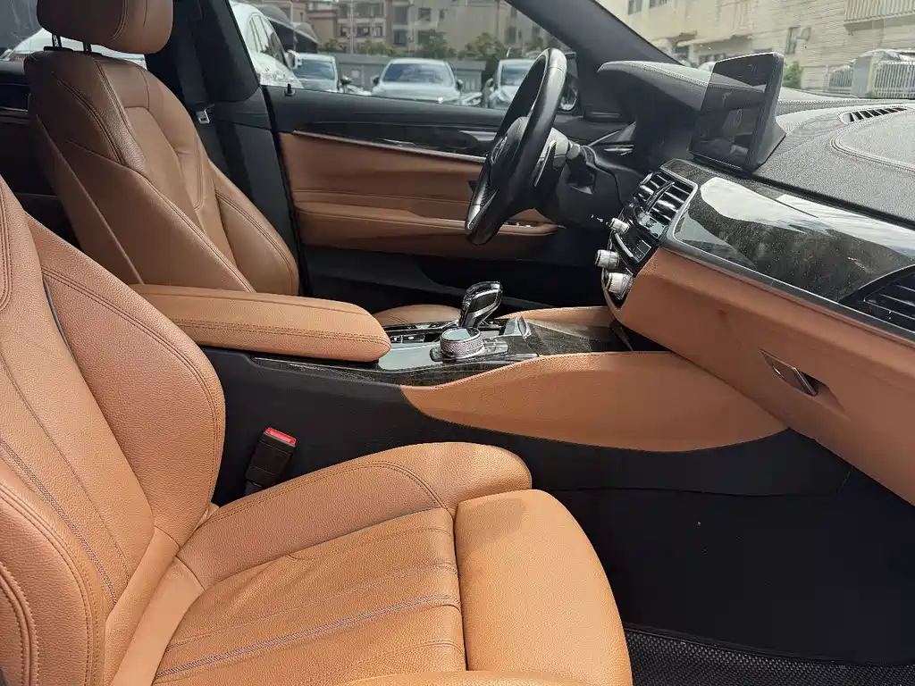 BMW 6 Series GT — миниатюра 13