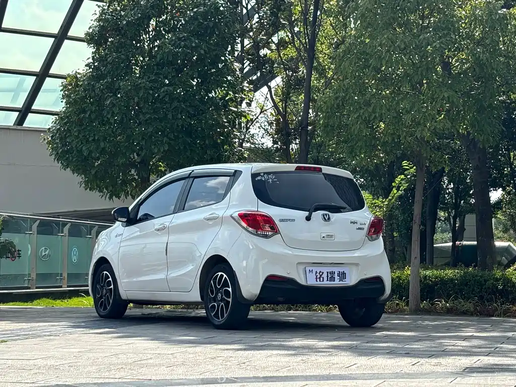 Changan BenBen — миниатюра 7