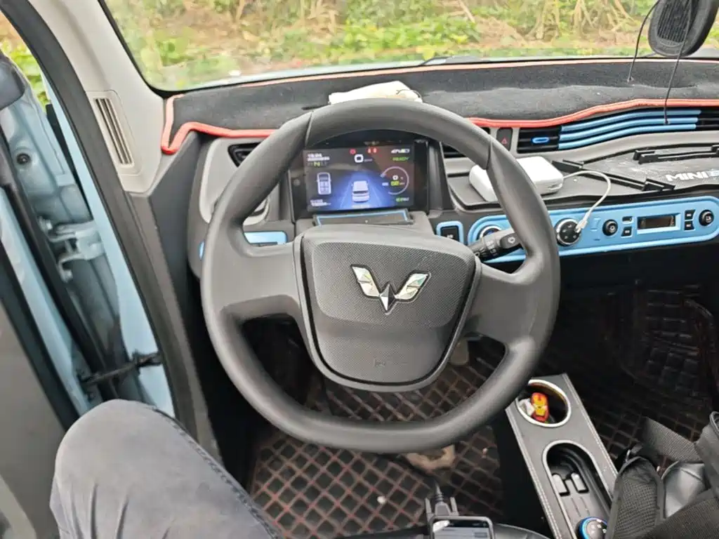Wuling MINIEV — миниатюра 11
