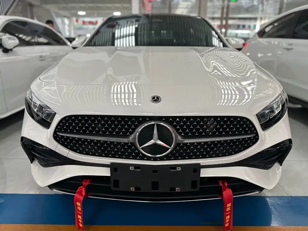 Mercedes-Benz A-Class — миниатюра 2