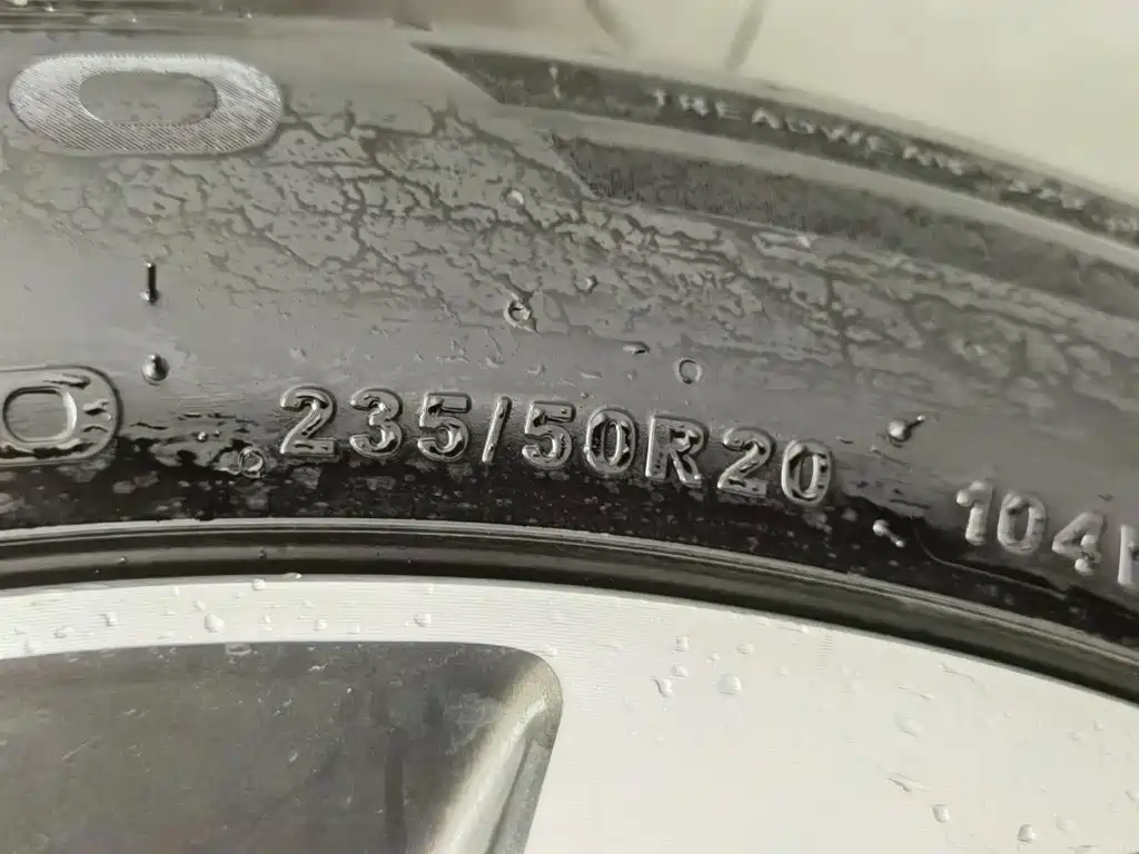 Land Rover Discovery Sport — миниатюра 24
