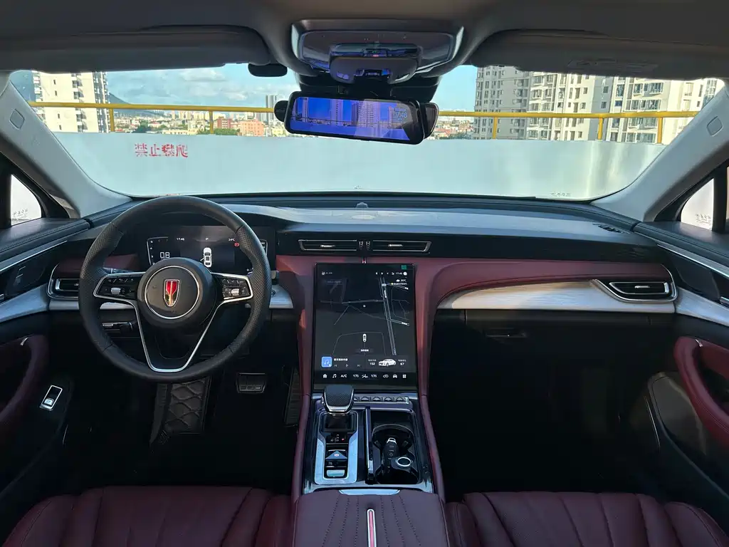 Hongqi Hongqi H5 — миниатюра 6