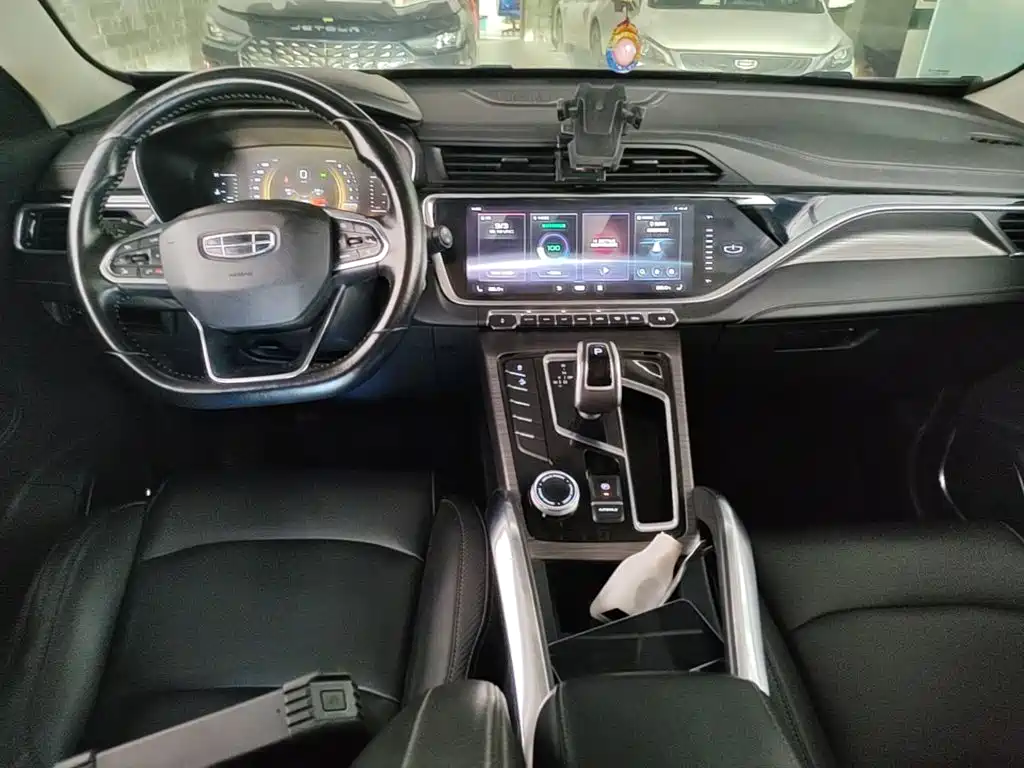 Geely Boyue — миниатюра 10