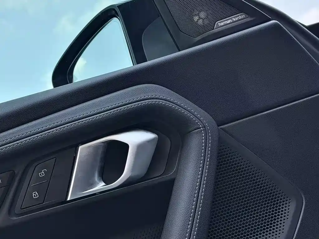 BMW M2 — миниатюра 7