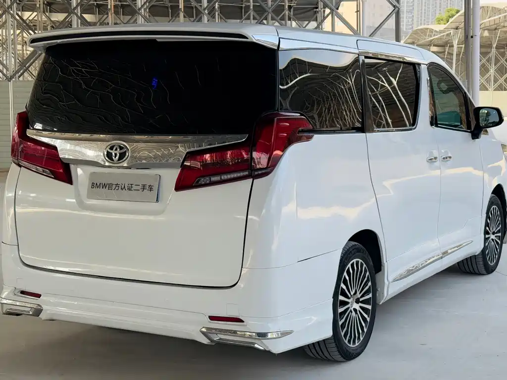 Toyota Alphard 2012 3.5L Luxury
