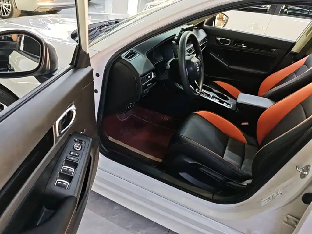 Honda Civic — миниатюра 16