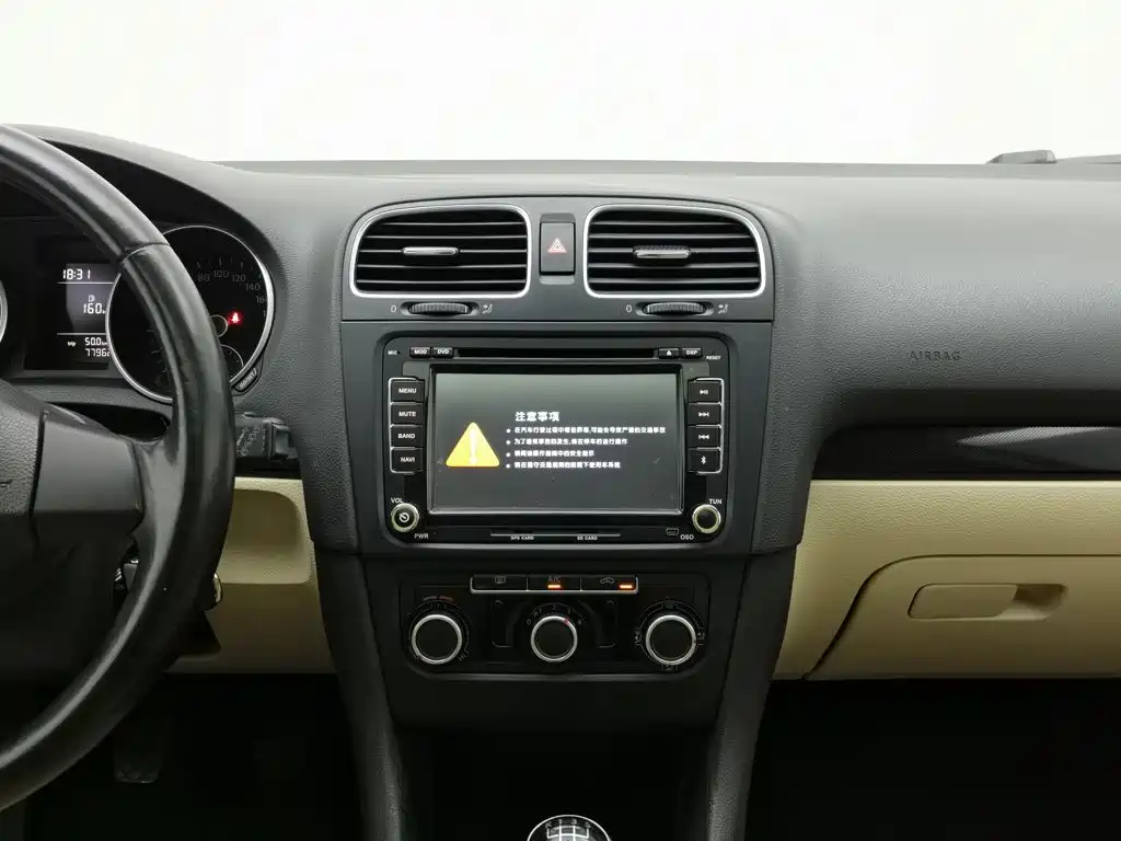 Volkswagen Golf — миниатюра 12