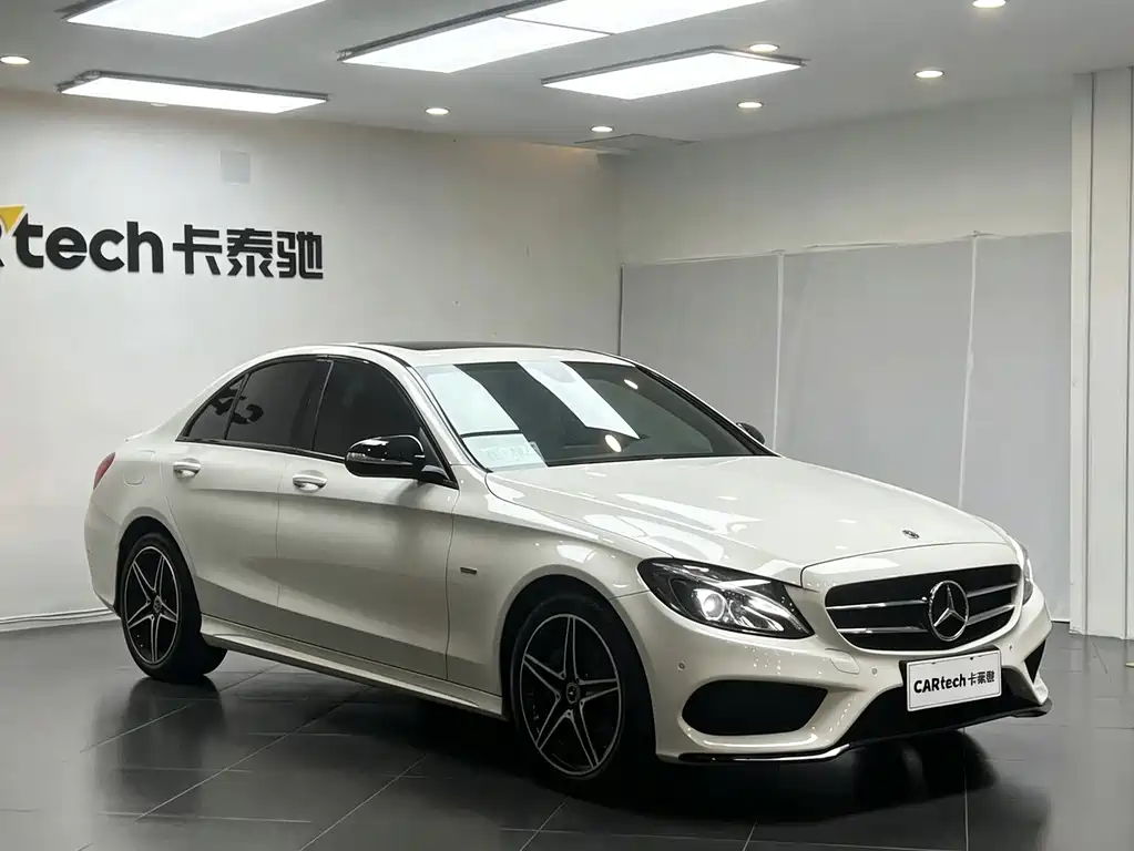 Mercedes-Benz C-Class — миниатюра 2
