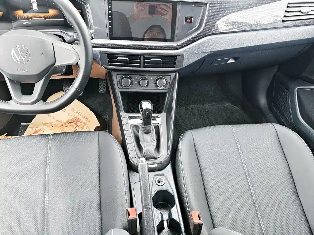 Volkswagen Lavida — миниатюра 5
