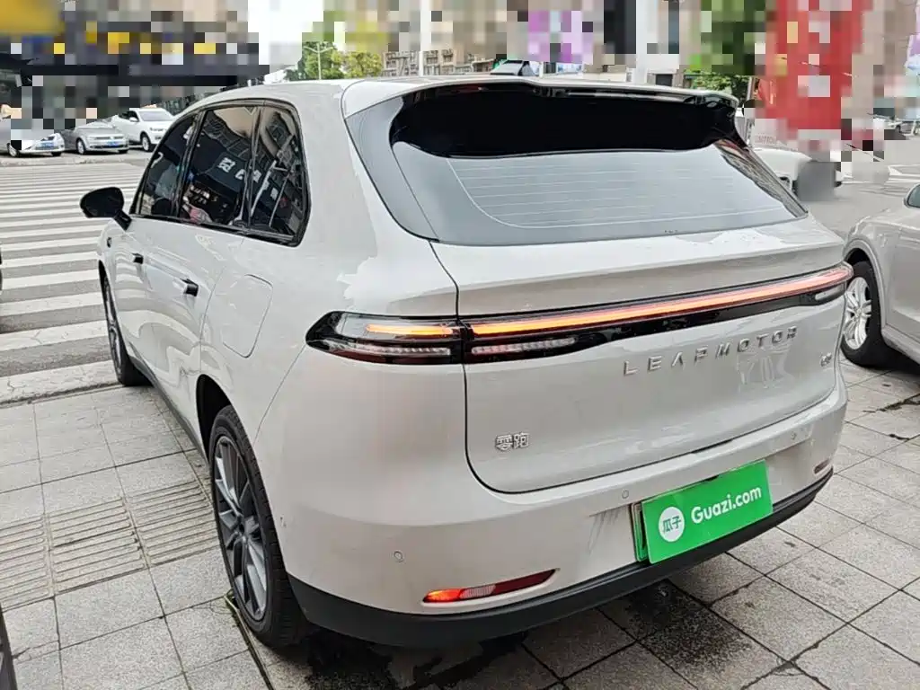 Leapmotor Leapmotor C10 — миниатюра 5