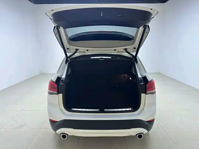 BMW X1 — миниатюра 8