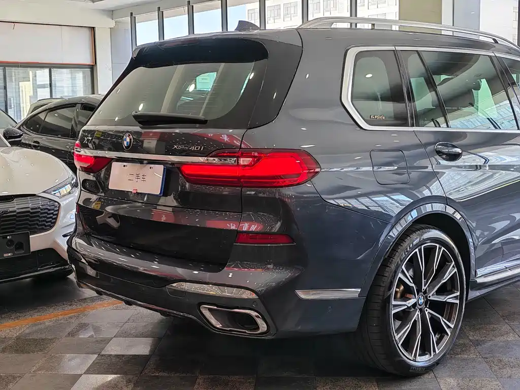 BMW X7 xDrive40i Executive Type M Sport Package, фото 15