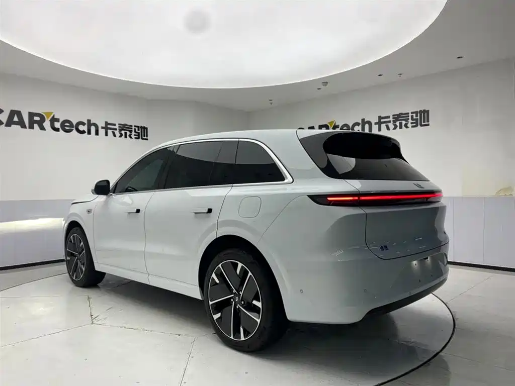 Li Auto L6 2025 Pro