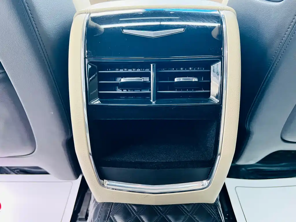 Cadillac CT6 — миниатюра 20