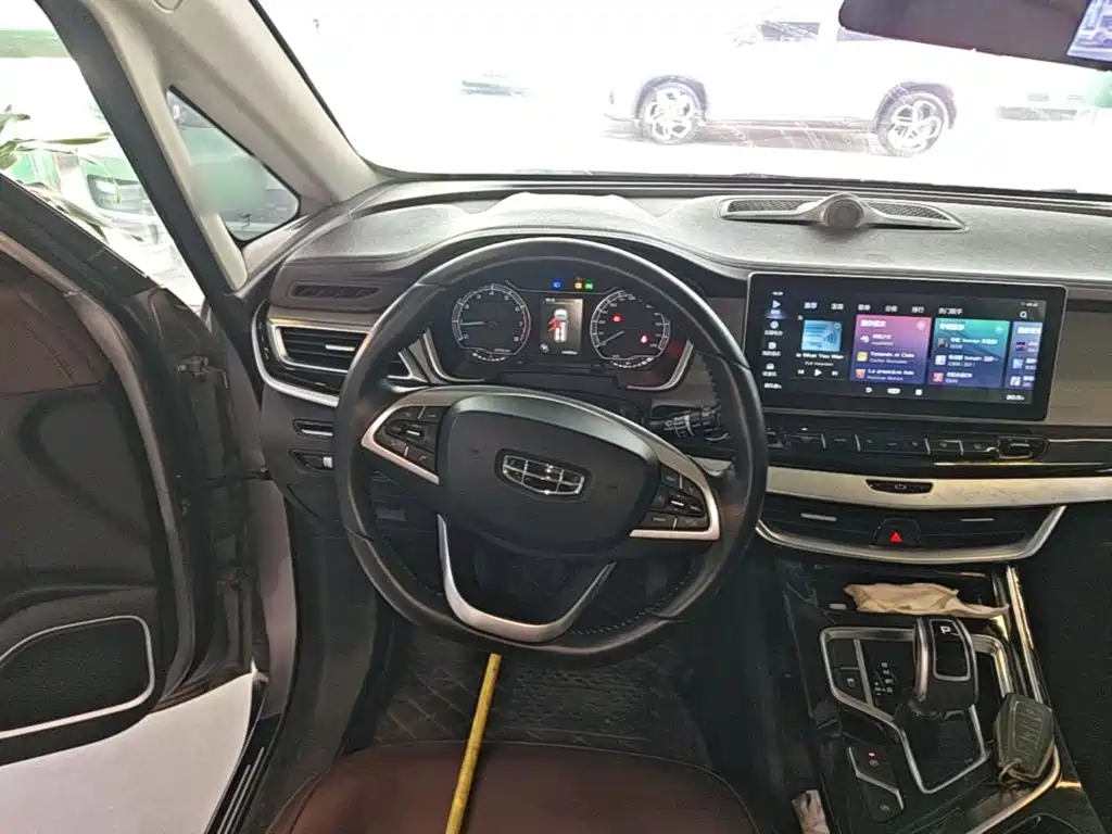 Geely Jia Ji — миниатюра 11