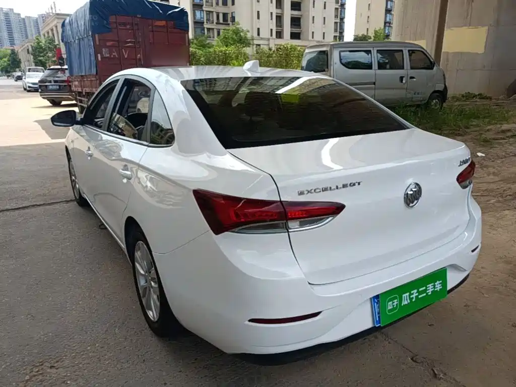 Buick Excelle — миниатюра 5