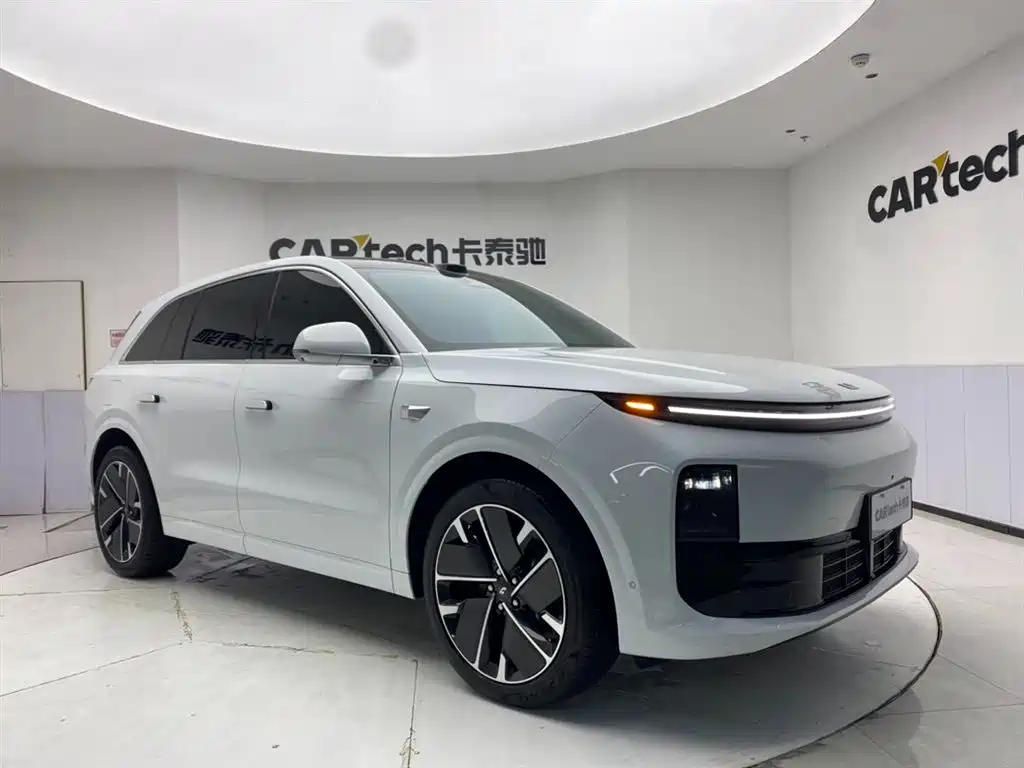 Li Auto L6 2025 Pro