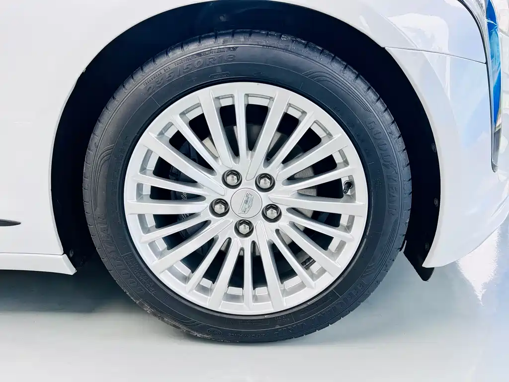 Cadillac CT6 — миниатюра 4