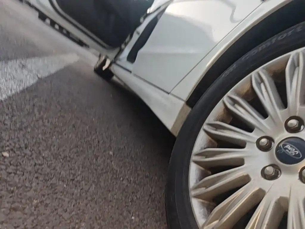 Ford Mondeo — миниатюра 22
