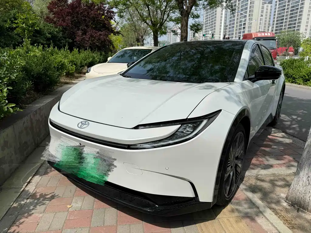 Toyota 丰田bZ5 2025