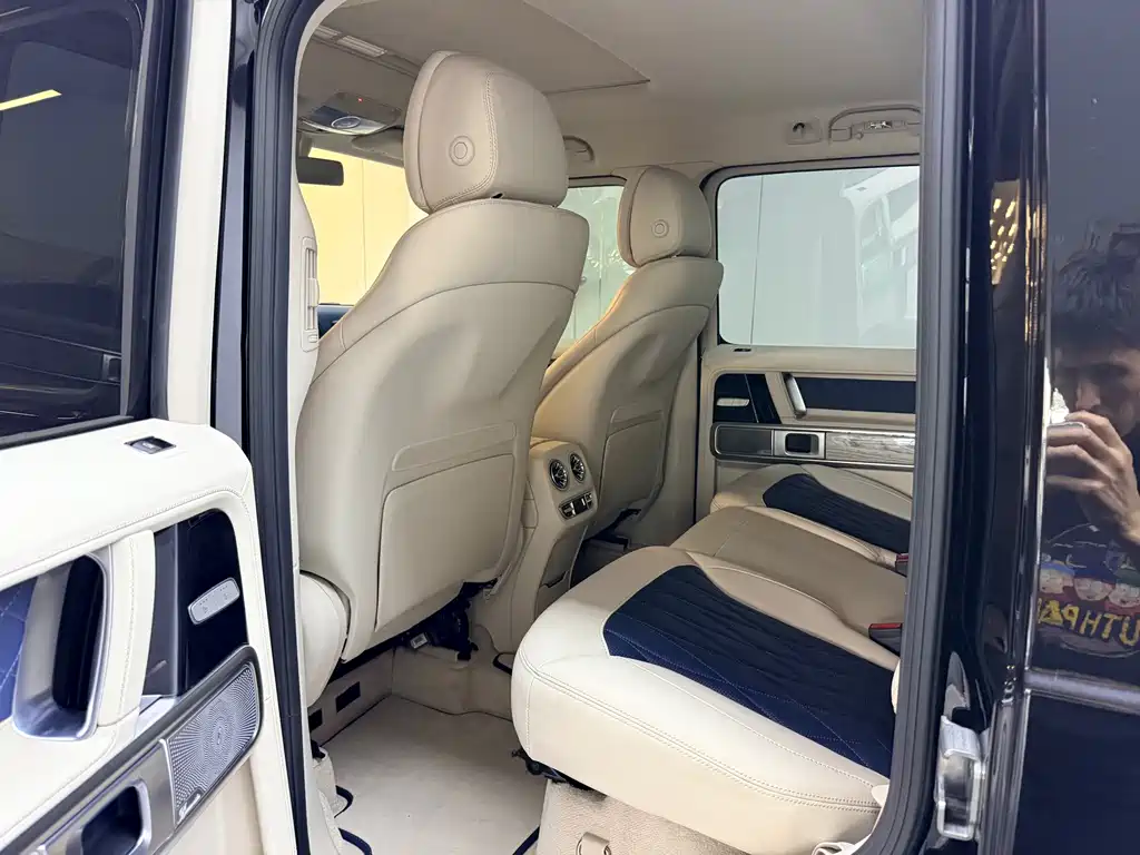 Mercedes-Benz G-Class — миниатюра 11