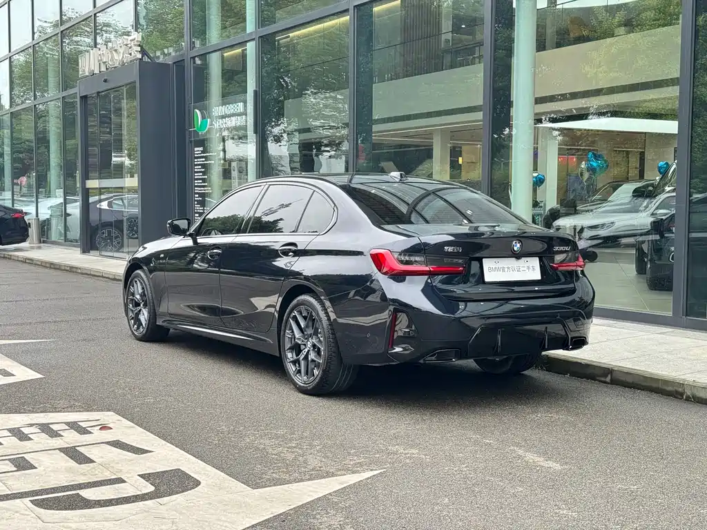 BMW 3 Series — миниатюра 5