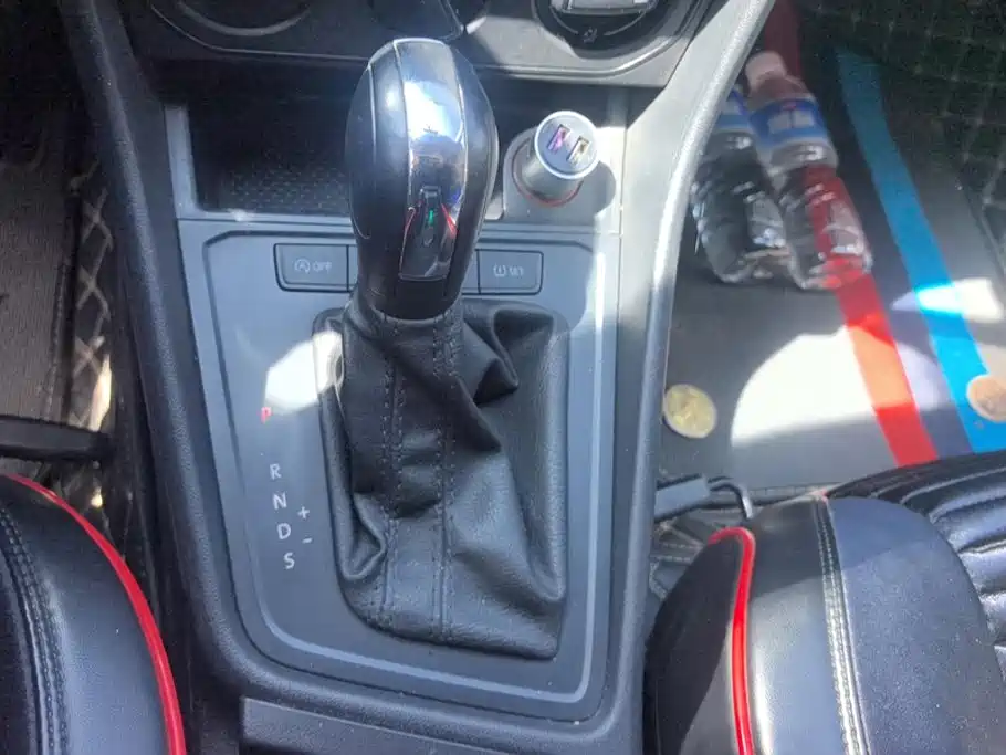 Volkswagen Lavida — миниатюра 16