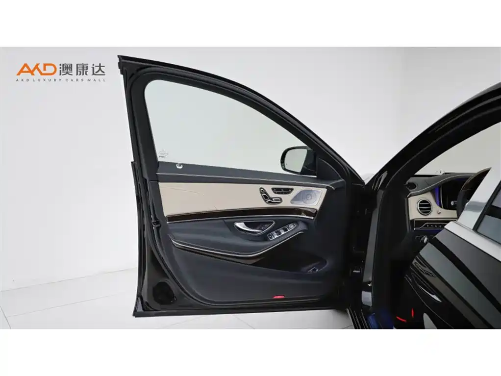 Mercedes-Benz S-Class — миниатюра 10