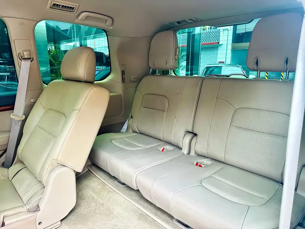 Toyota Land Cruiser — миниатюра 8