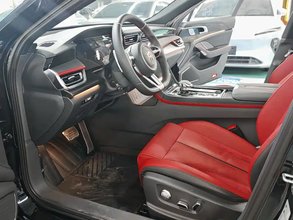Hongqi H6 2025 2.0T