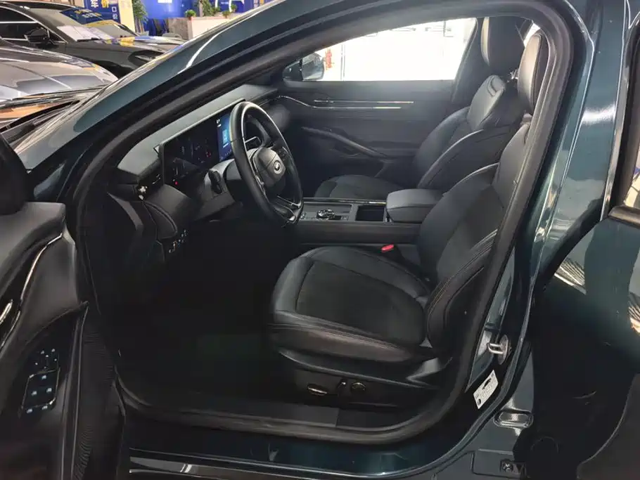 Ford Mondeo — миниатюра 9