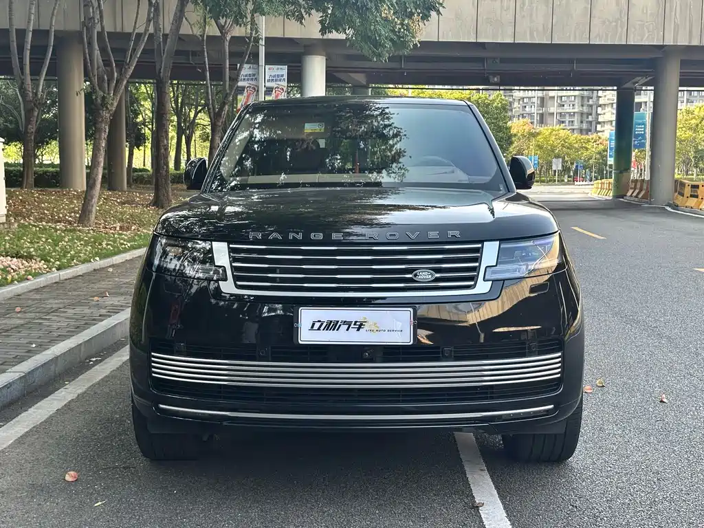 Land Rover Range Rover — миниатюра 2