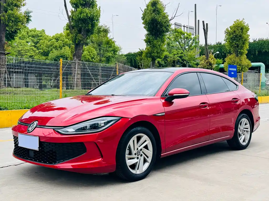 Купить Volkswagen Lamando