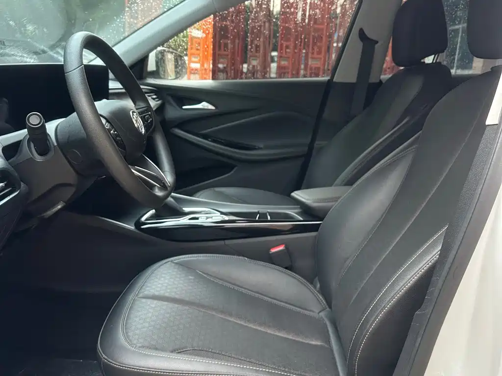 Buick Verano — миниатюра 4