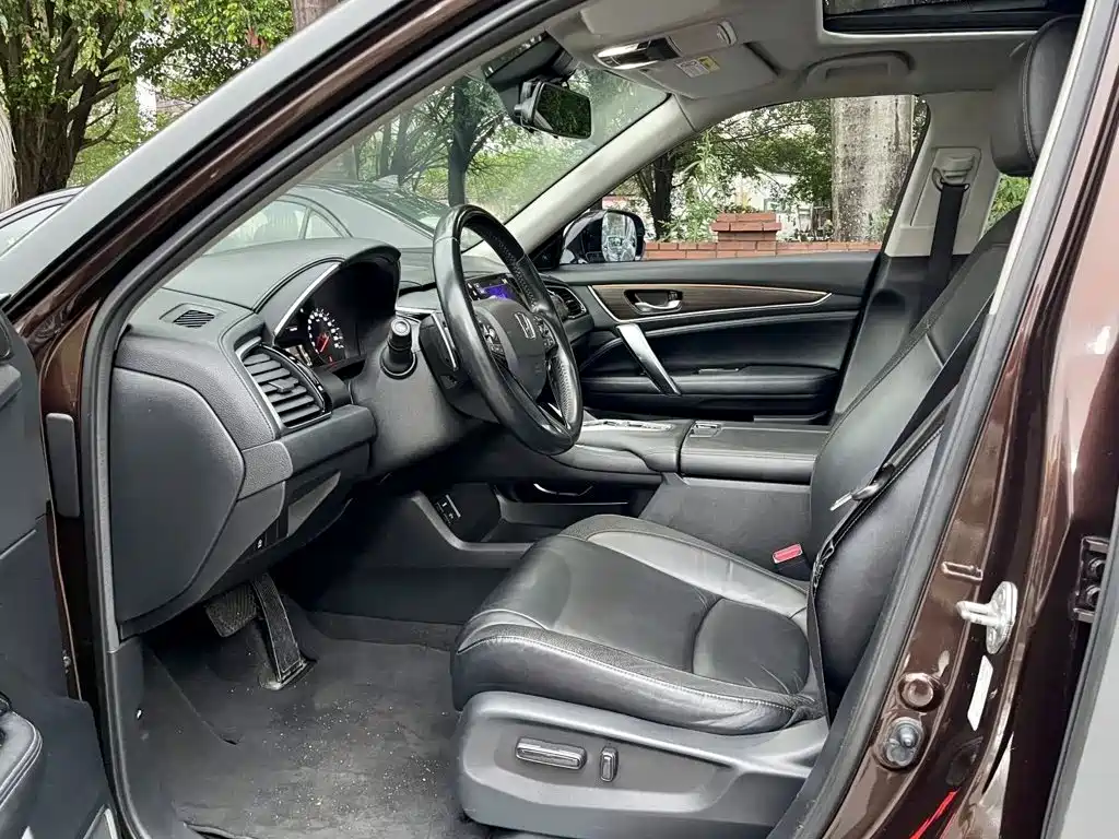 Honda Avancier — миниатюра 3