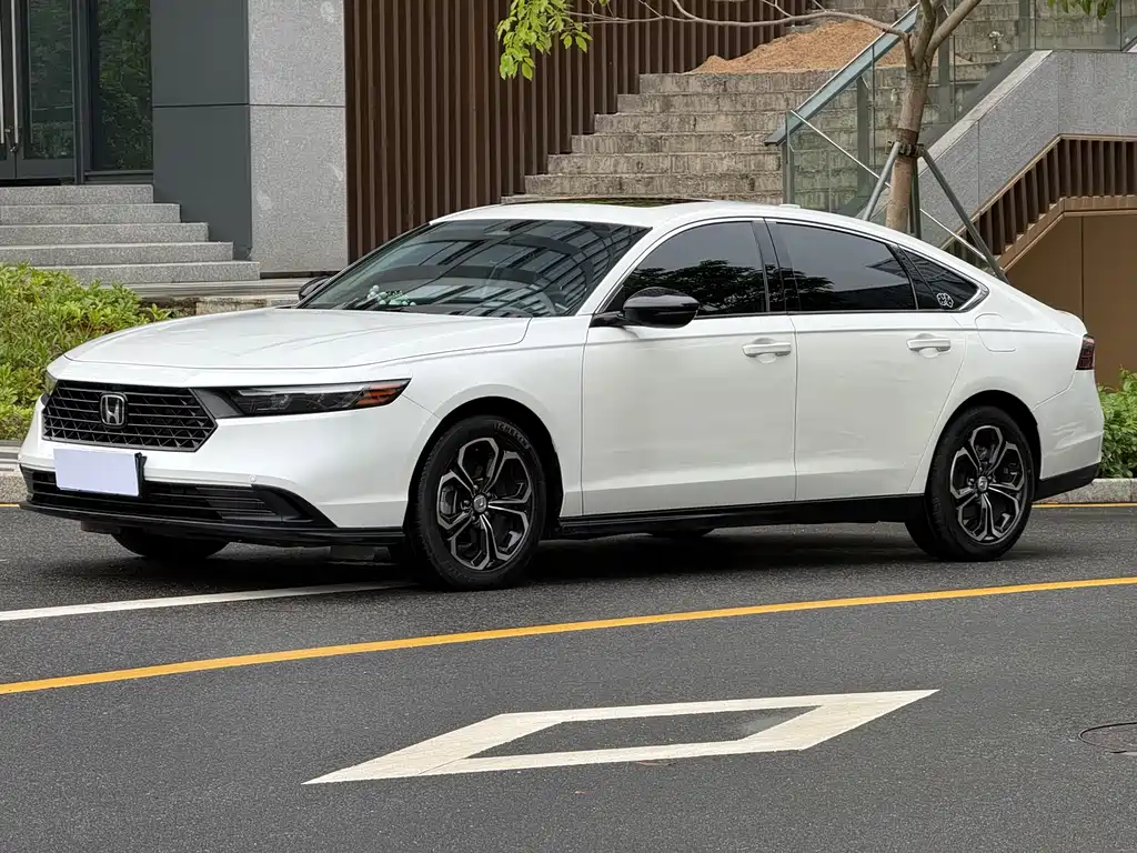 Honda Accord 2023