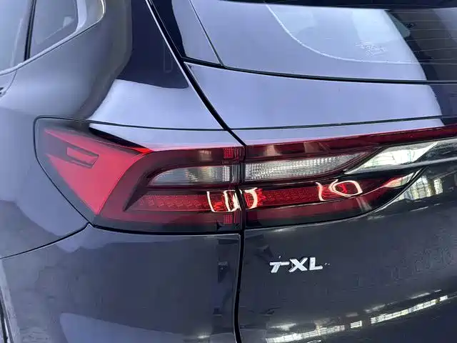 Exeed Lingyun — миниатюра 5