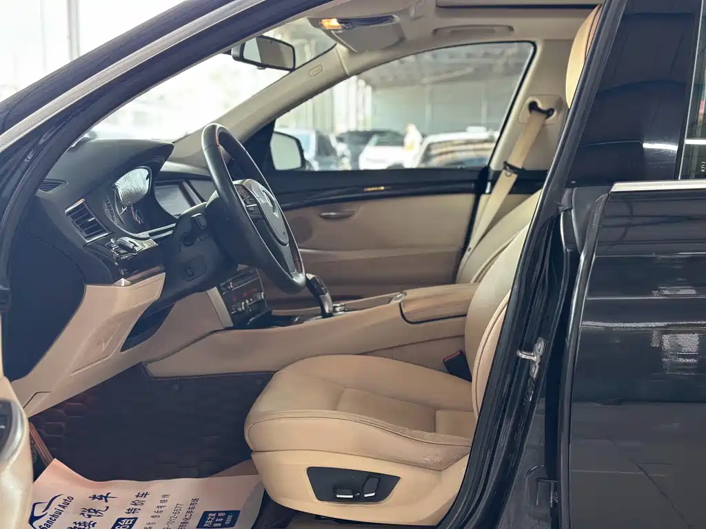 BMW 5 Series GT — миниатюра 4
