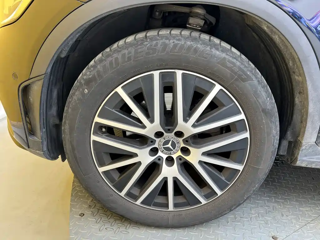 Mercedes-Benz GLC Coupe — миниатюра 9