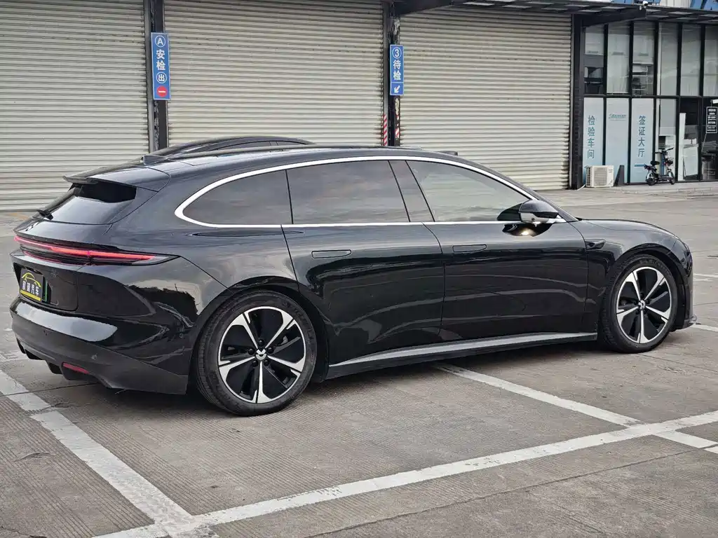 NIO ET5T — миниатюра 4