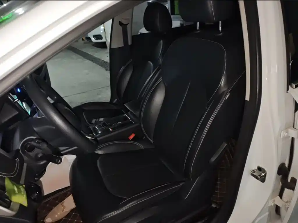 Roewe i6 Classic — миниатюра 18